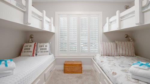 34 Seagrove Village Dr By BlueSwell - image 12