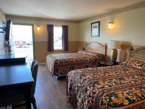 Queen Room with Two Queen Beds