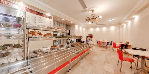 Maria Hotel - image 4
