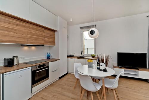 кухня, BlueApart Apartamenty Hotelowe Nexo in Пуцк