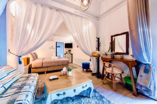 Virawan pool kohlarn วิราวัน พูล รีสอร์ท ที่พักเกาะล้าน Room Type - Suite with Hot Tub