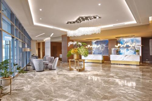 Lobby, Kingsford Hotel Manila in Manila
