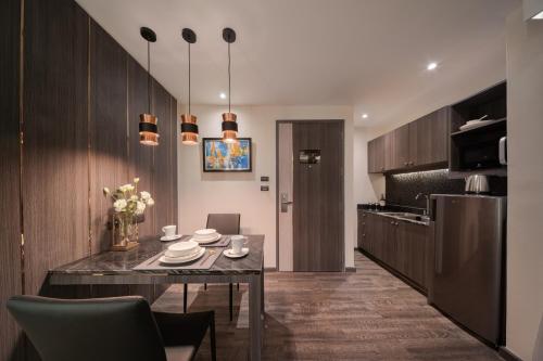 Junior Suite image 6