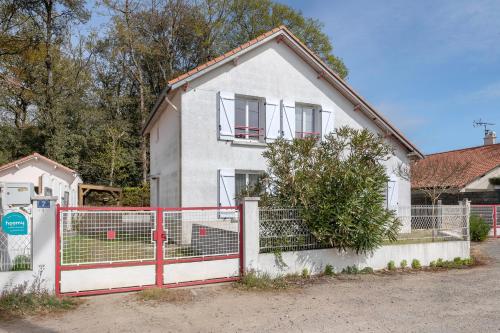 Une grande villa dans les pins, entre Loire et Océan - Location saisonnière - Saint-Brevin-les-Pins