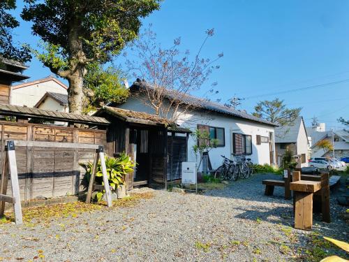 BACKPACKERS HOSTEL 燕之宿