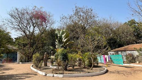 花園, Campement & Centre artistique Tilyboo in 卡豐廷