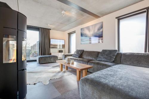 Fewo Willms Living Long Beach House – khách sạn tại Tinnum