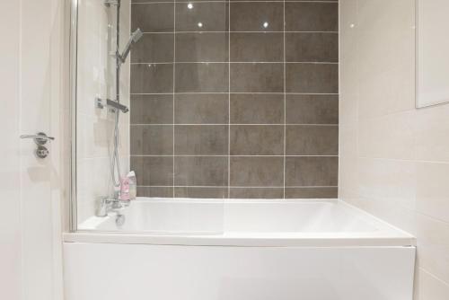 Southbank Leeds Apartment. New! With Free Parking, Leeds (Foto 5)