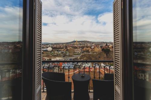 351769509 Citadel Narikala Hotel