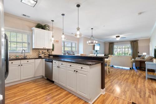 Tranquil 3BR Condo in Magnolia Point near Myrtlewood Golf Resort
