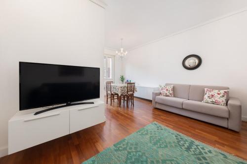 COLOMBINA HOME Venice with canal view 2