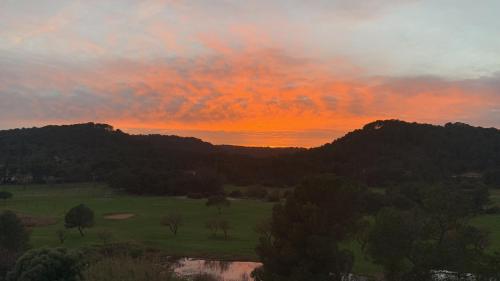 Apartamento Atardecer en Menorca Son Parc Vista al campo de golf