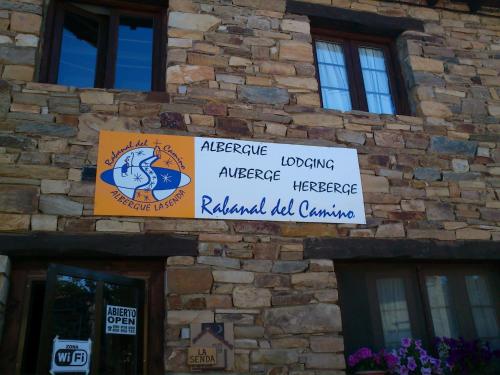 Albergue La Senda 1
