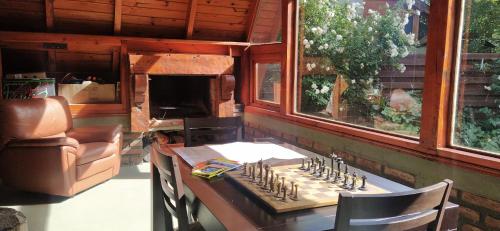 시설, Habitacion privada en cabaña compartida "Los Cordobeses" (Habitacion privada en cabana compartida "Los Cordobeses") in 산 마르틴 데 로스 안데스