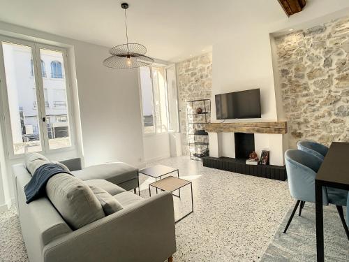 2 bedroom Majestic, 1 min to the Croisette 357