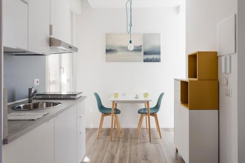 Hostmate - Milano- Varanini's Corner- NoLo Room Type - One-Bedroom Apartment