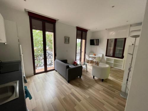 Apartment with View and Balcony image 2