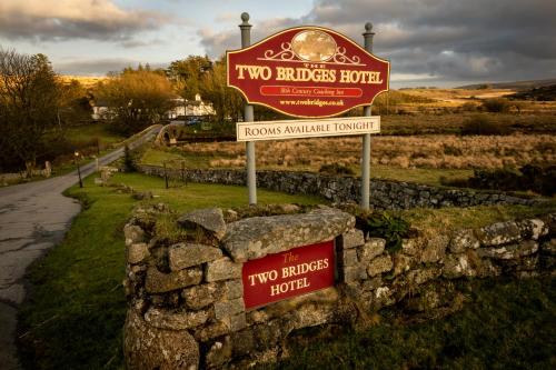 Two Bridges Hotel - image 4