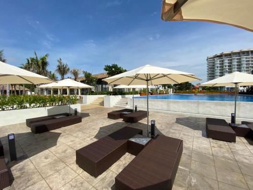 ARIA RESORT-3 bedrooms Seaview Blue sapphire resort Apartment,ho boi va bai bien mien phi,50m