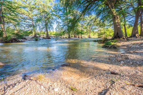 River Bluff Cabins