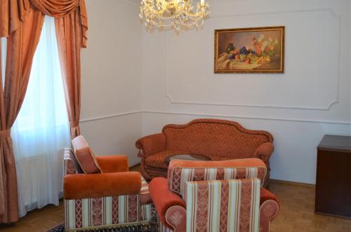 Hotel Renesance Krasna Kralovna - image 5