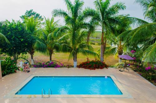 สระว่ายน้ำ, Hotel - Granja de Animales San Basilio de Palenque in ซาน บาซิลิโอ เดล ปาเลนเก