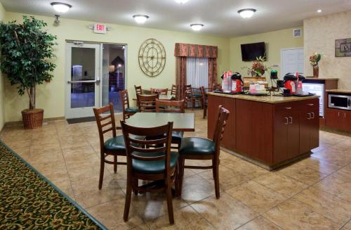 GrandStay Residential Suites Hotel Faribault