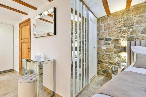 Old Town Pearl Apartment, Split (photo 9)