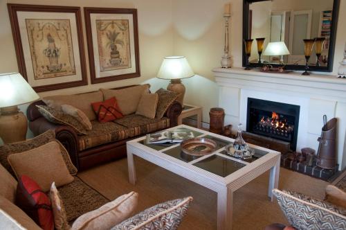 Fernwood Manor Boutique Guest House photo 1