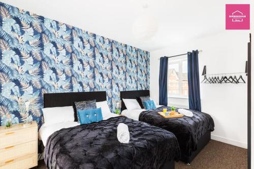 Contractor House by City Centre - 4 Bedrooms with 6 separate beds & Parking - image 6