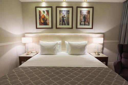 Hotel International