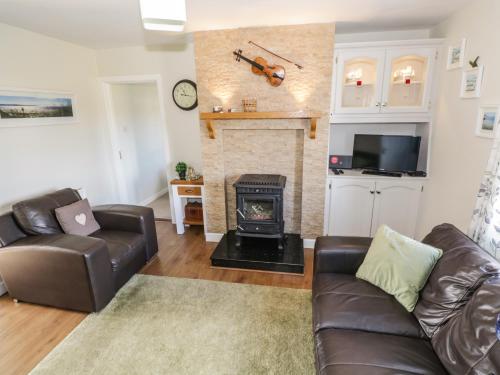 The Cromlech Cottage Portnoo - image 4