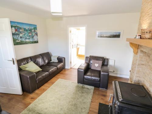 The Cromlech Cottage Portnoo - image 6