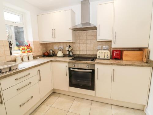 Coquet Cottage Amble - image 13