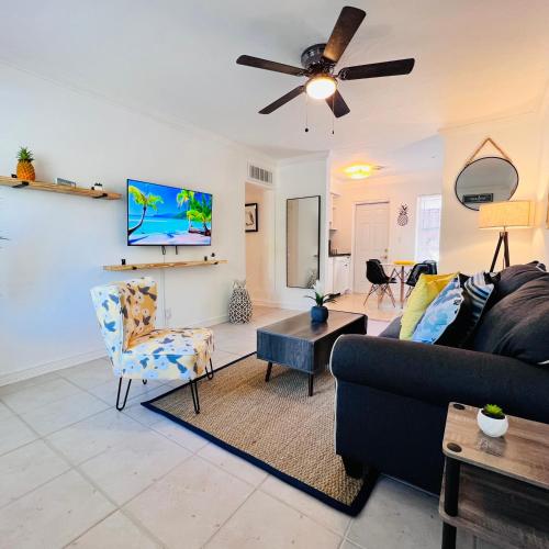CocoBay 2BR Condos Near Beach, Galleria Mall, Wilton Manors, Cruise Port