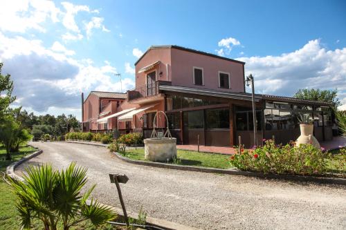 Entrance, Sicily Country House & Beach in Vaccarizzo-delfino