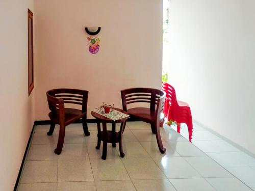 RedDoorz @ Makarios Hotel Poso in Poso