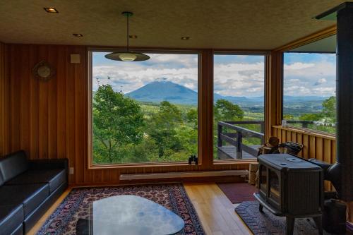 Shared lounge/TV area, Niseko HyKrots IKIGAI Village in Rankoshi