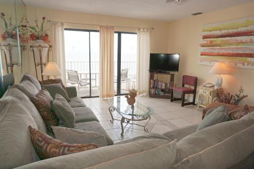 Sea Breeze Resort by TRS - image 10
