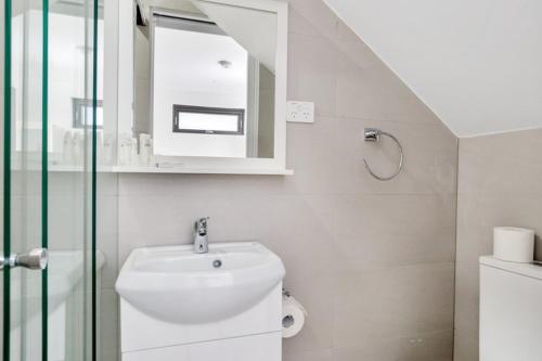New studio apartment in Surry Hills in Surry Hills