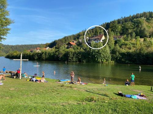 Ferienwohnung am Badesee mit priv. Sauna /Terrasse