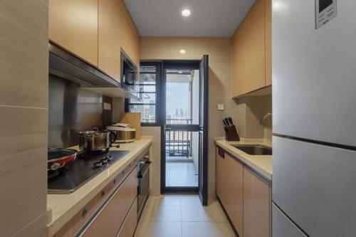 CM Serviced Apartment