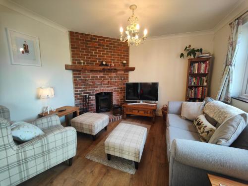 Birdsong Rural Winchester Twyford - 2BR, 5BR, 7BR - sleeps upto 16