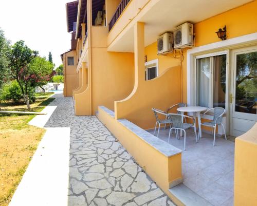 MIRABELLO HOTEL APARTMENTS 2