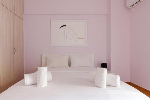 Bright and Spacious 2-bedroom Apartment in Athens - image 2