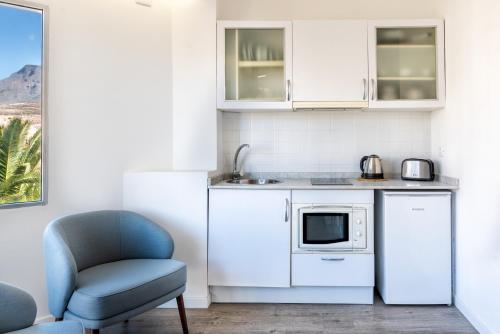 Apartamentos Hg Tenerife Sur - image 3