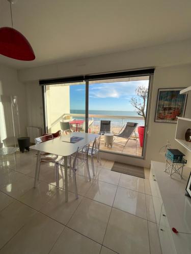 Malibu Beach LA BAULE appartement face à la mer ! 4
