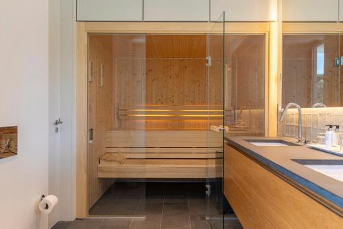 sauna, Casa de Cima Luxury Villa in Cabriz