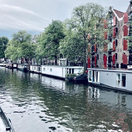 Houseboat Bonnie, Amsterdam