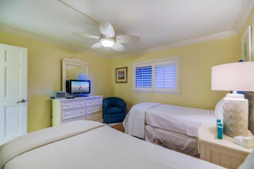 TARPON BEACH 305 - image 13